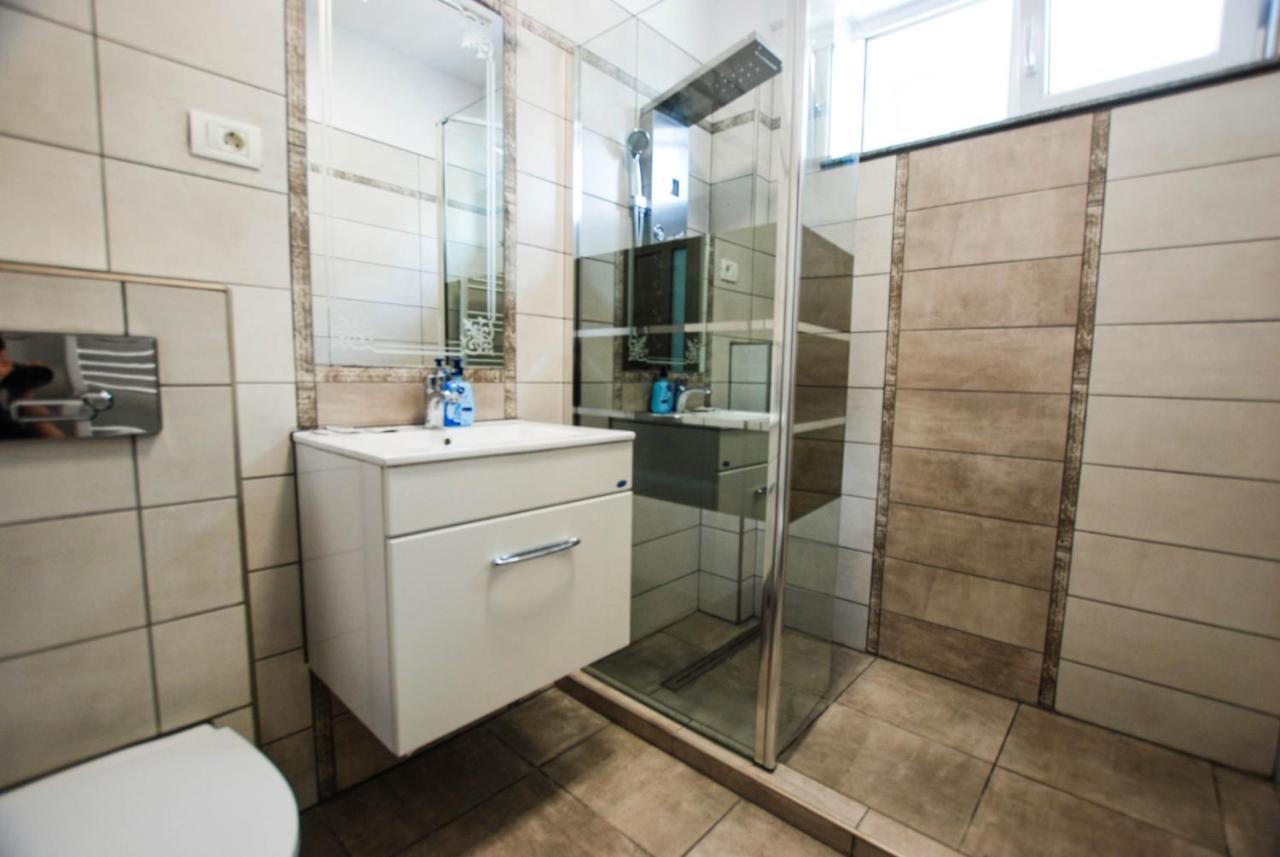 Ambra Apartment Mamaia-Nord ナボダリ エクステリア 写真