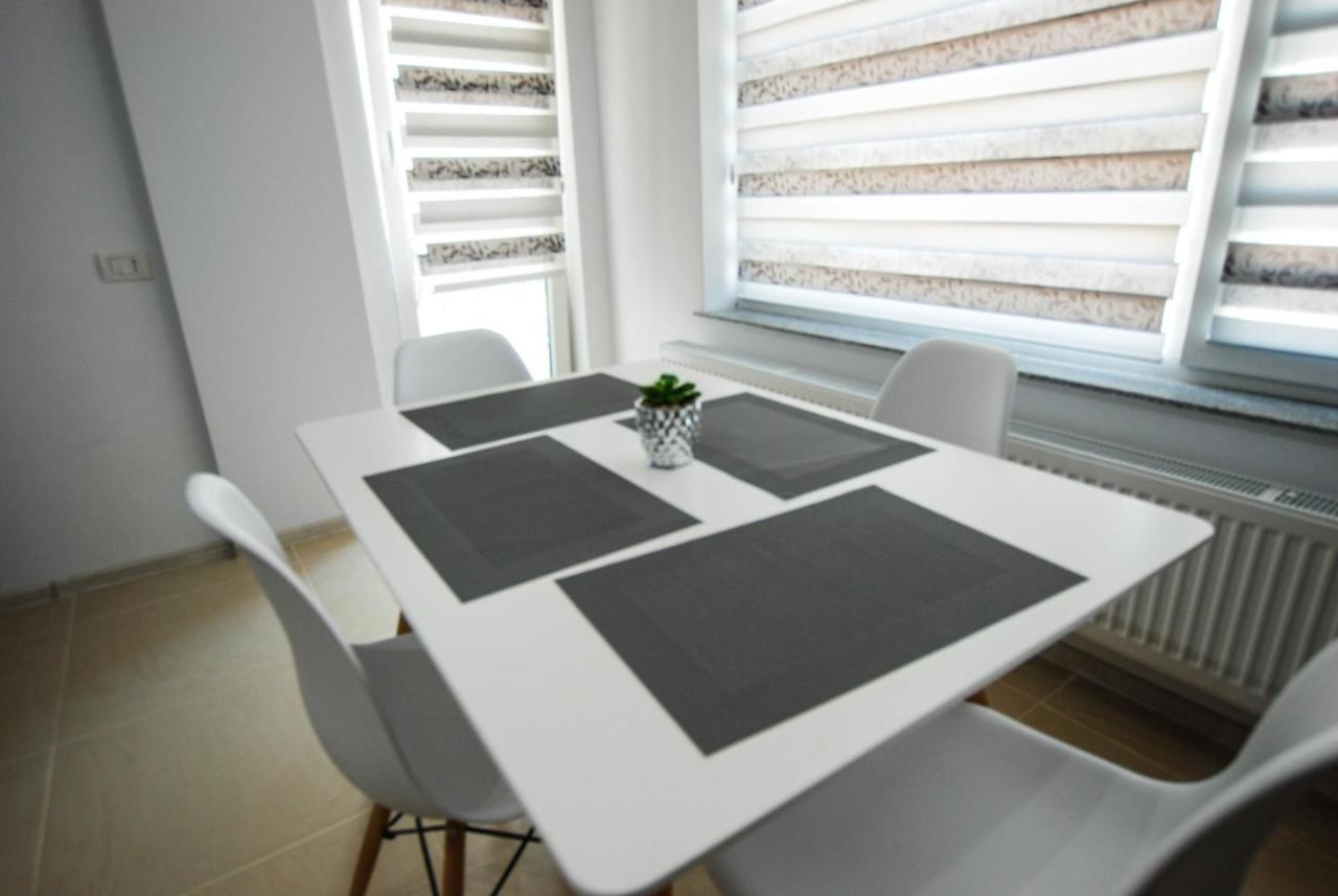 Ambra Apartment Mamaia-Nord ナボダリ エクステリア 写真